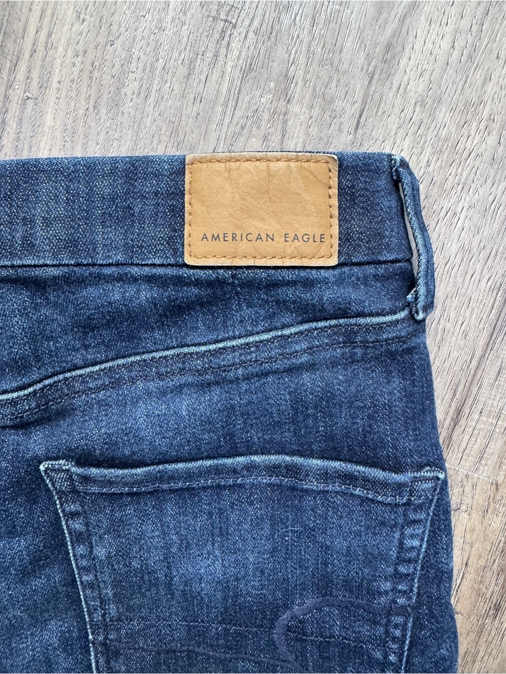 American Eagle Curvy Super Hi-Rise Shortie Dark Wash Sz 6 - Picture 11 of 13